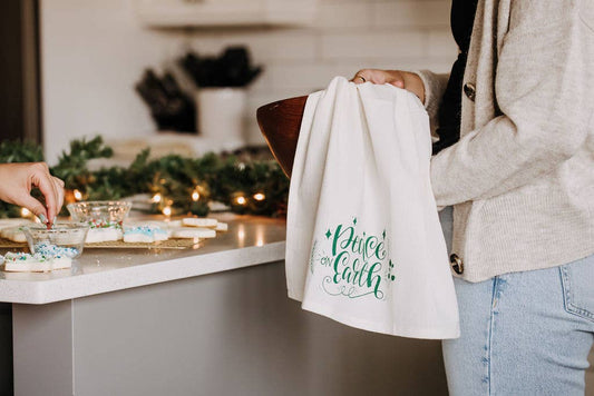Kitchen Towel / Peace on Earth / Holiday / Dish Towel