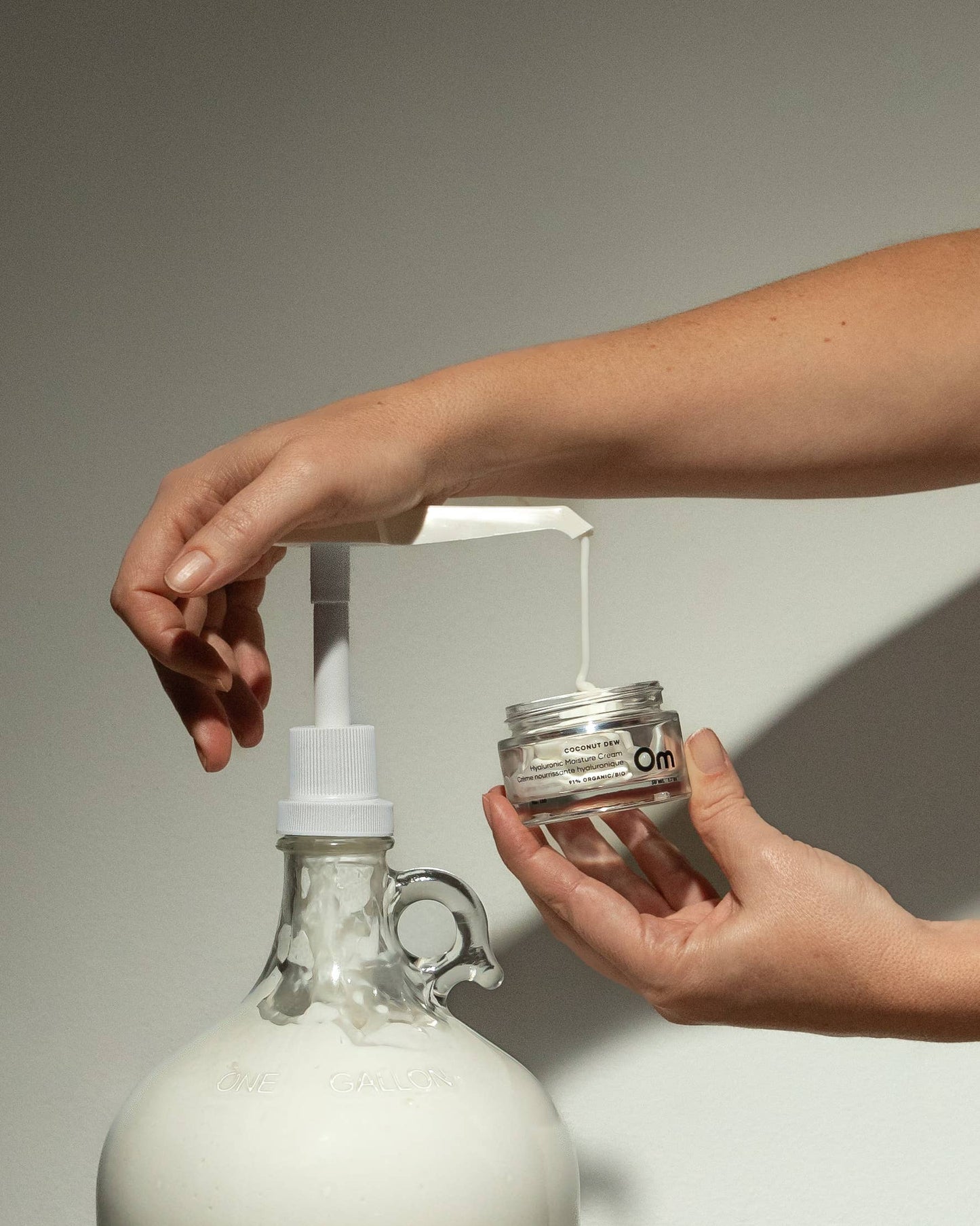 Bulk 1 Gallon Coconut Dew Hyaluronic Moisture Cream