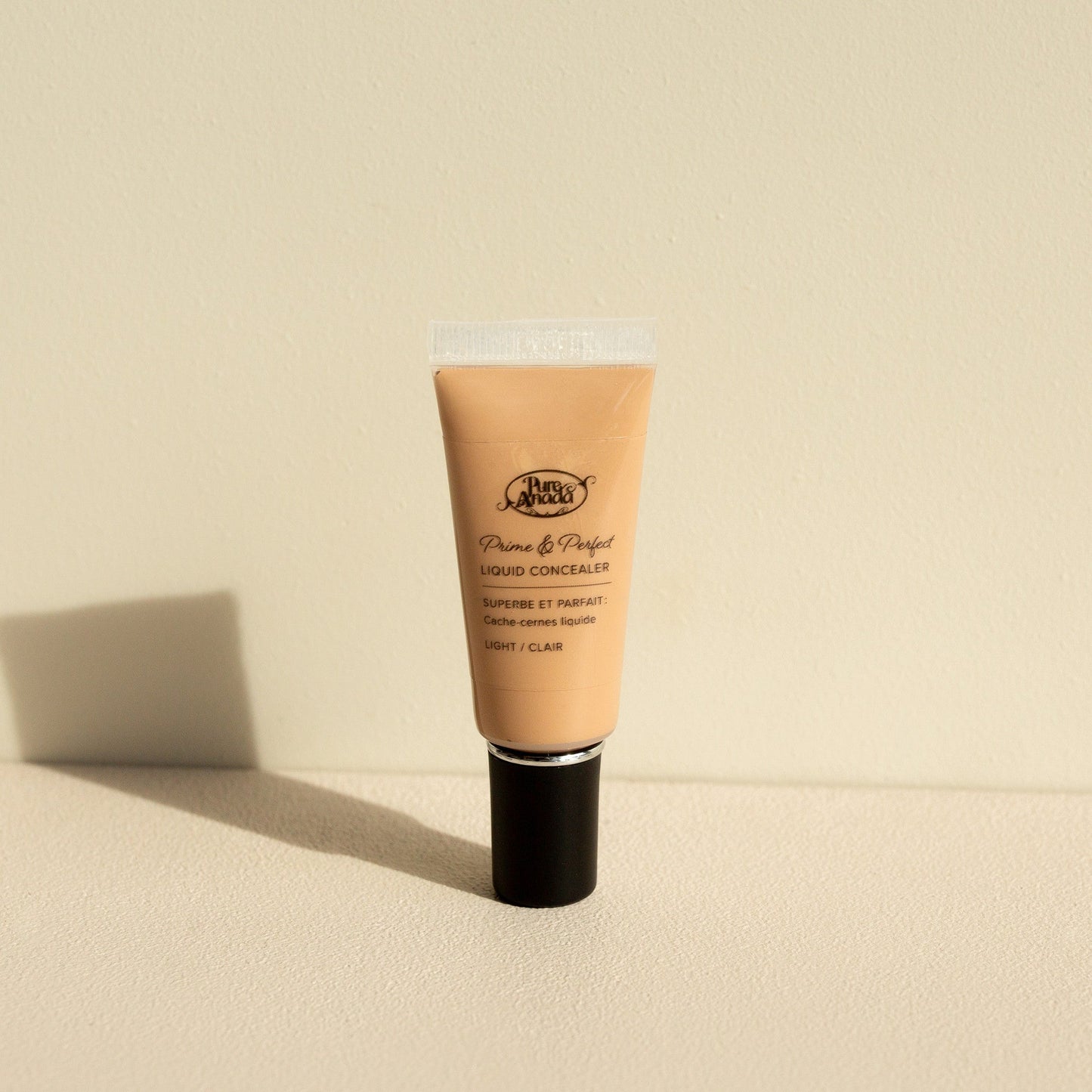 Prime & Perfect Liquid Concealer - Light
