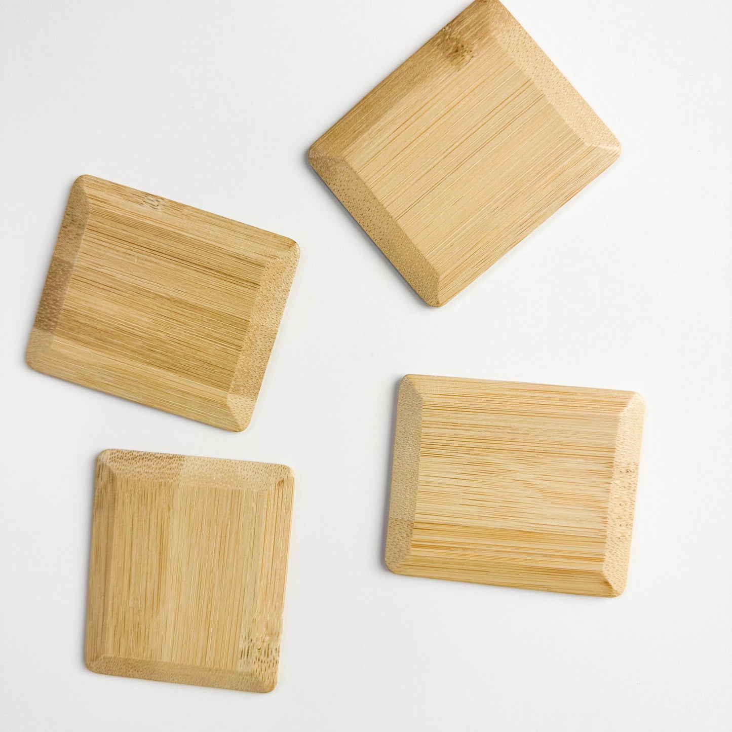 Natural Bamboo Scraper – Sustainable & Multi-Purpose
