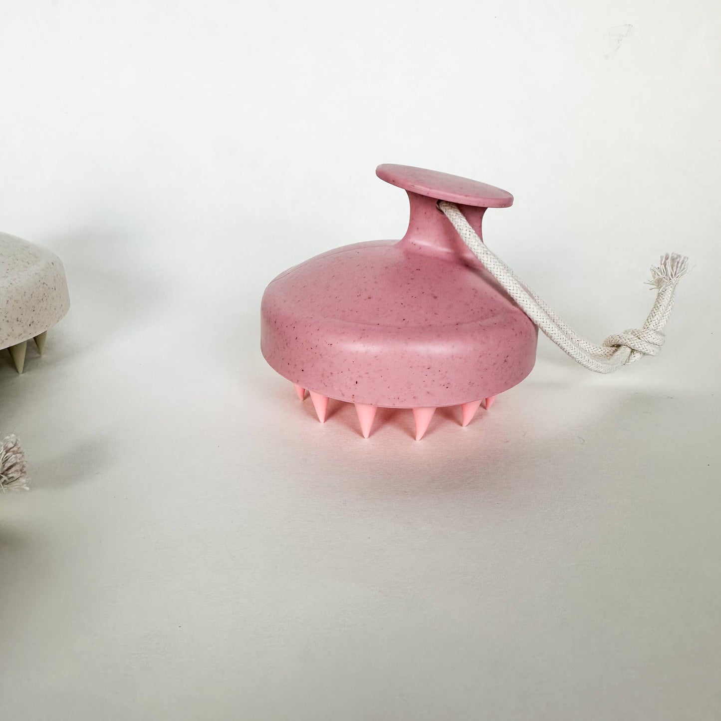 Plastic-Free Wheat straw hair massager