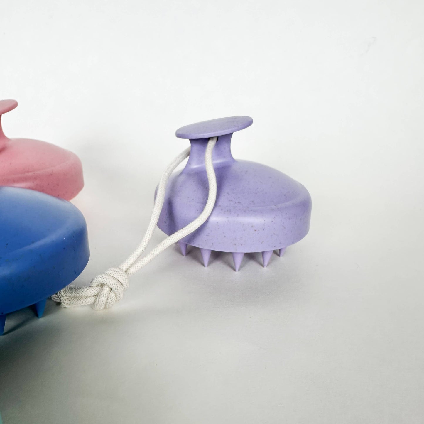Plastic-Free Wheat straw hair massager