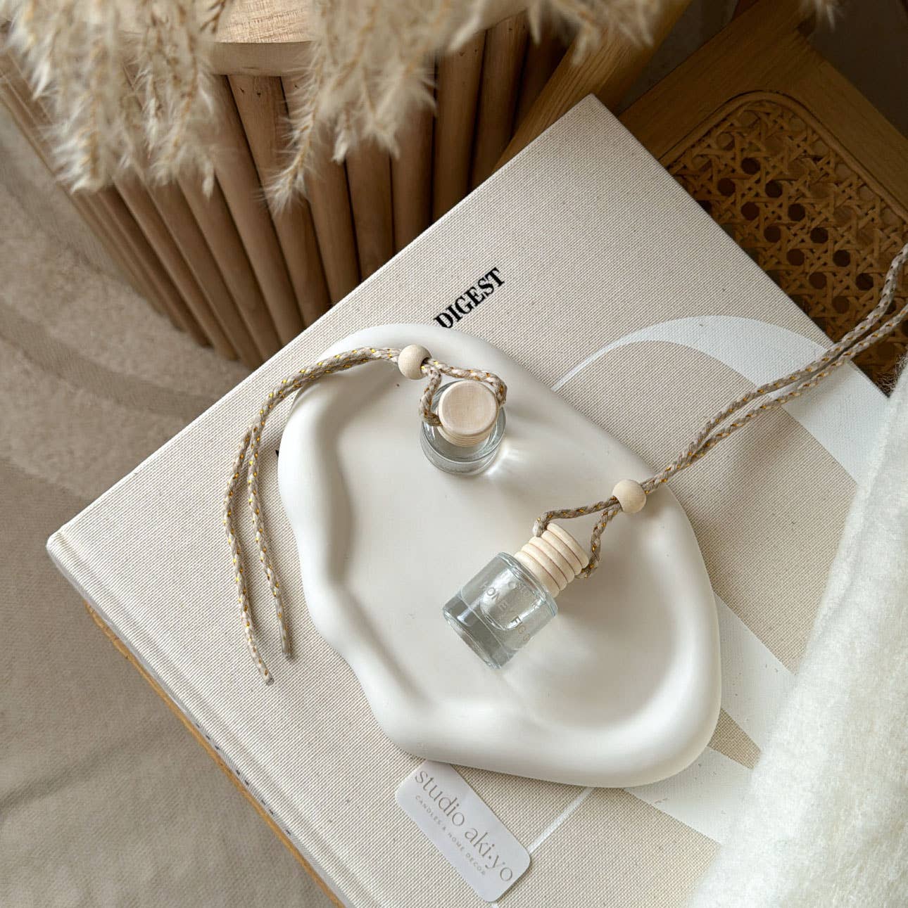 White Fir Peach Car Diffuser | Woodsy Winter