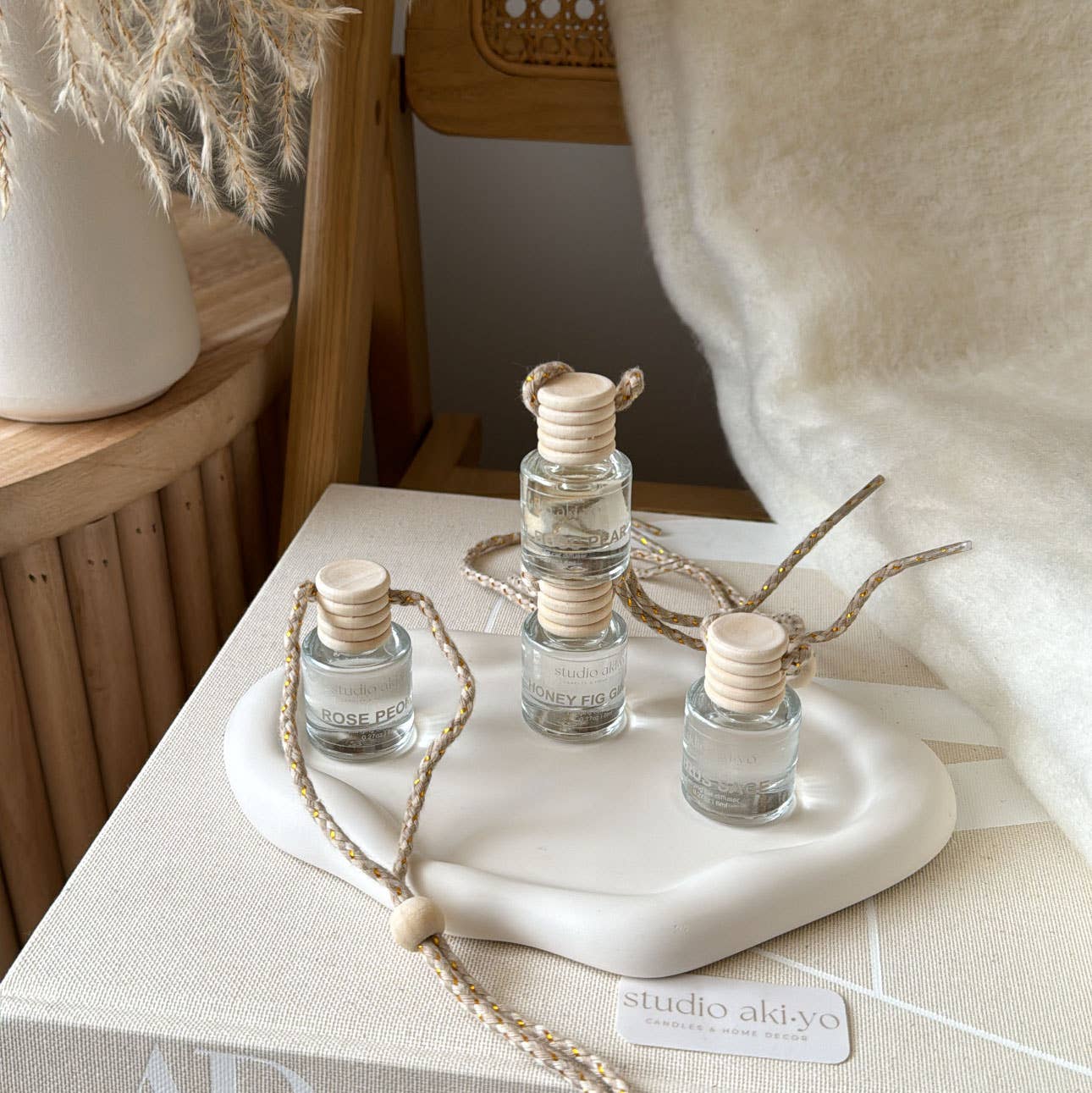 White Fir Peach Car Diffuser | Woodsy Winter