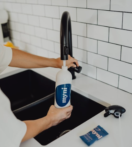 750ml WHEATSTRAW spray bottle (cleaning tab included)