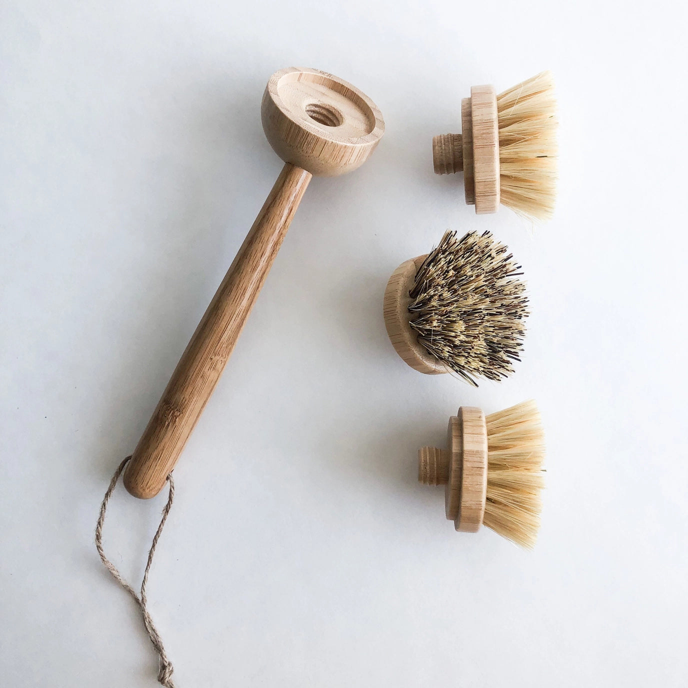 Smile Boutiques - Natural Bamboo Dish Brush With Replaceable Head