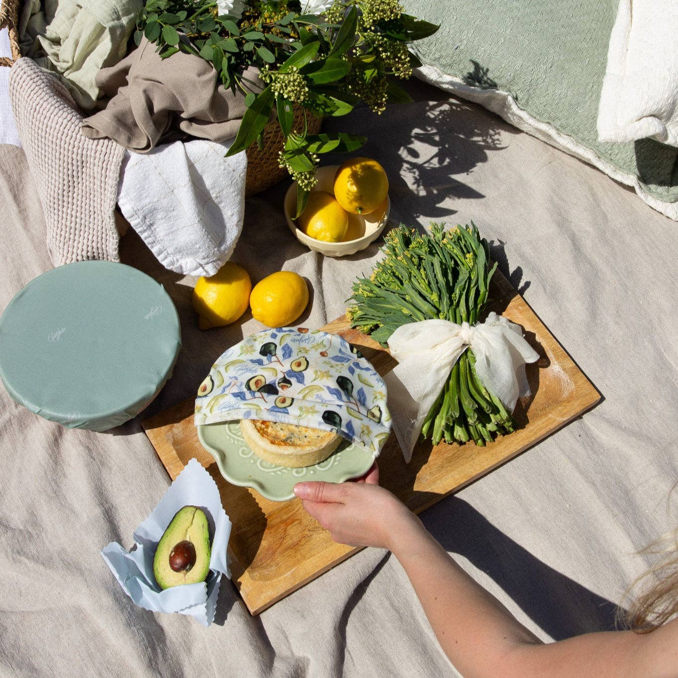 Beeswax Food Wraps: Avocado + Solids